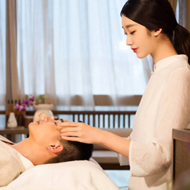 南京YanYan养生馆秉持“客户至上”的服务理念